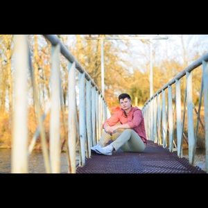 Meet your Posher, Eric